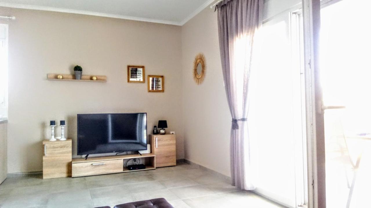 Appartamento Elegant House Ormos Panagias Esterno foto