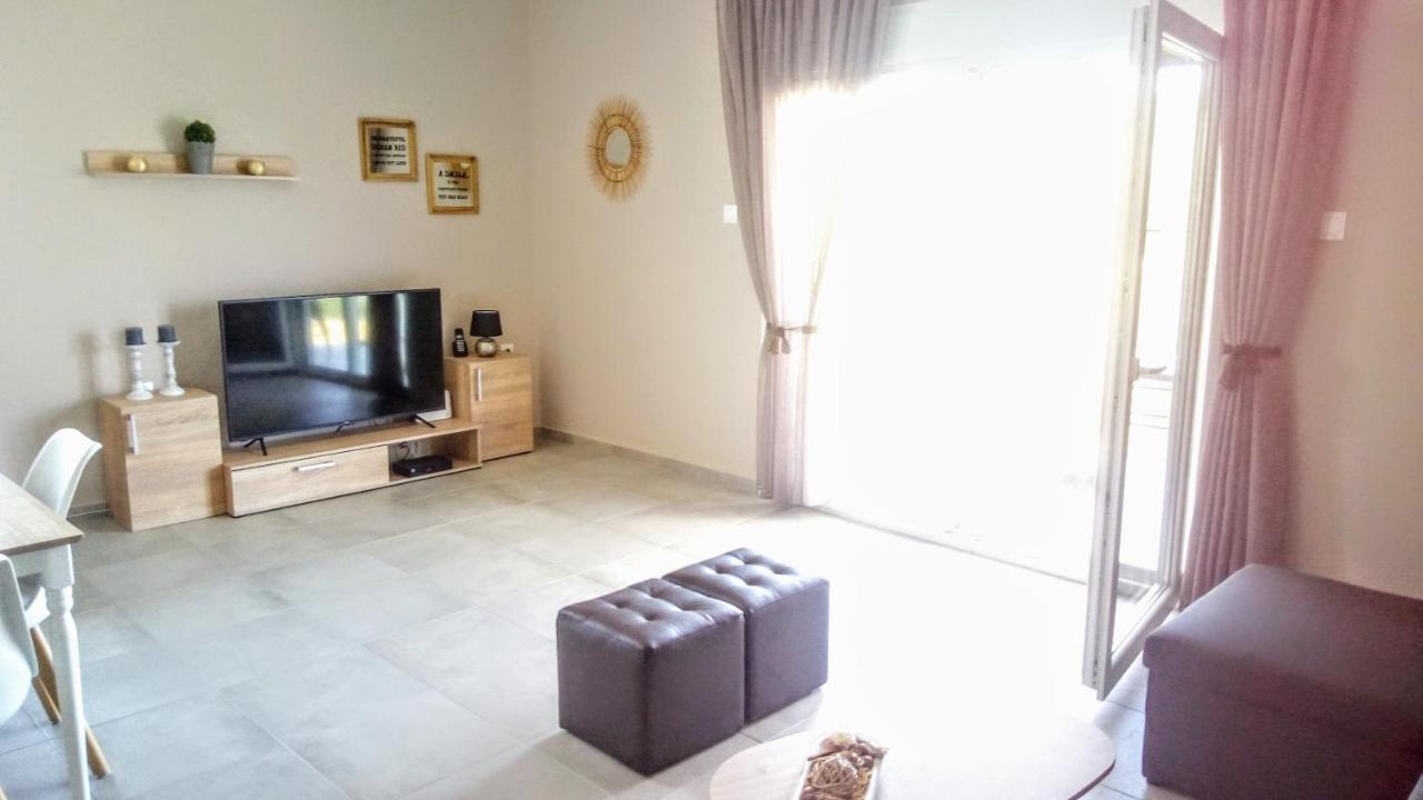 Appartamento Elegant House Ormos Panagias Esterno foto